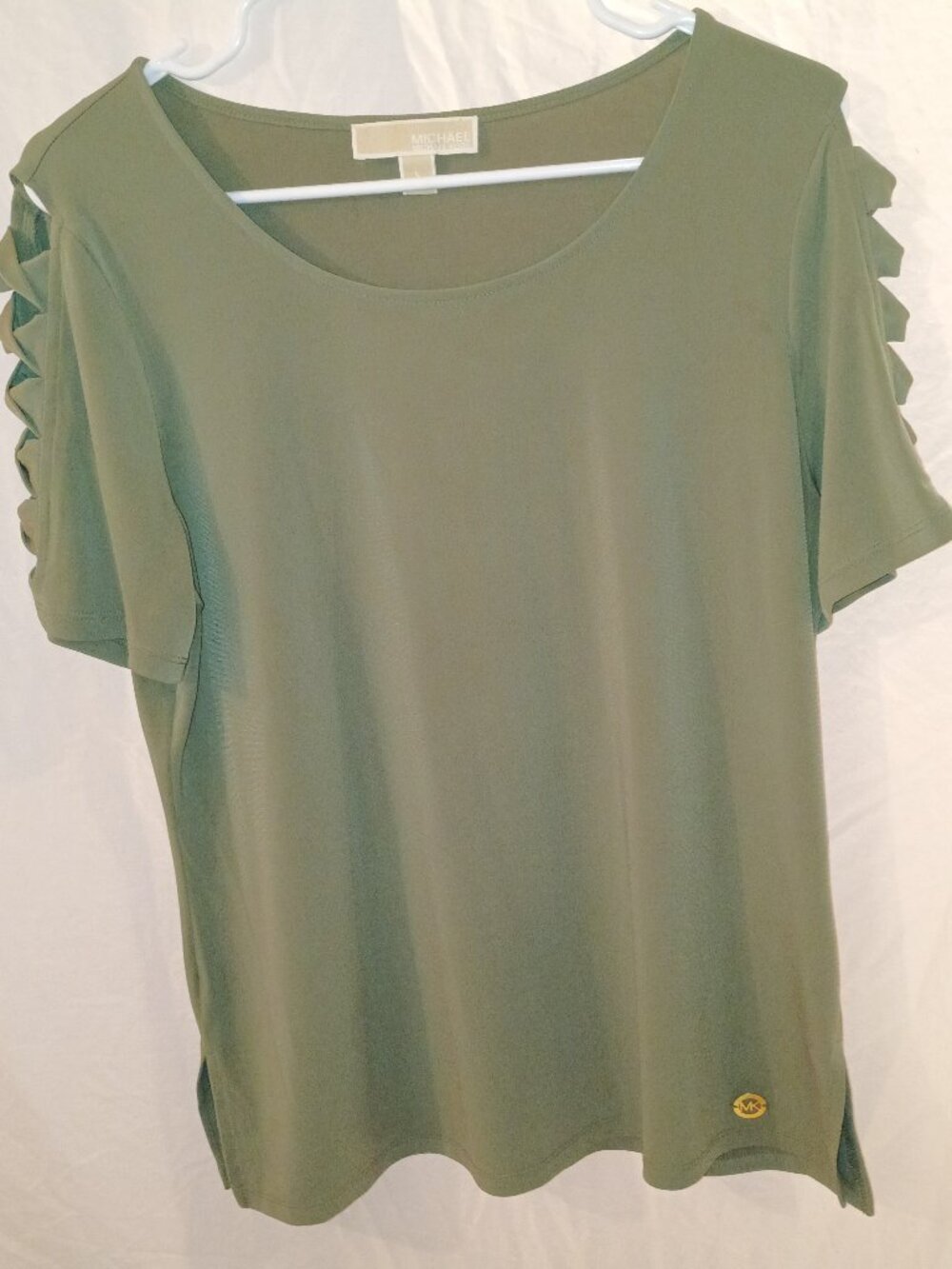 Michael Kors Women's Size Large Olive Green Ladder Sleeve Top NWOT!